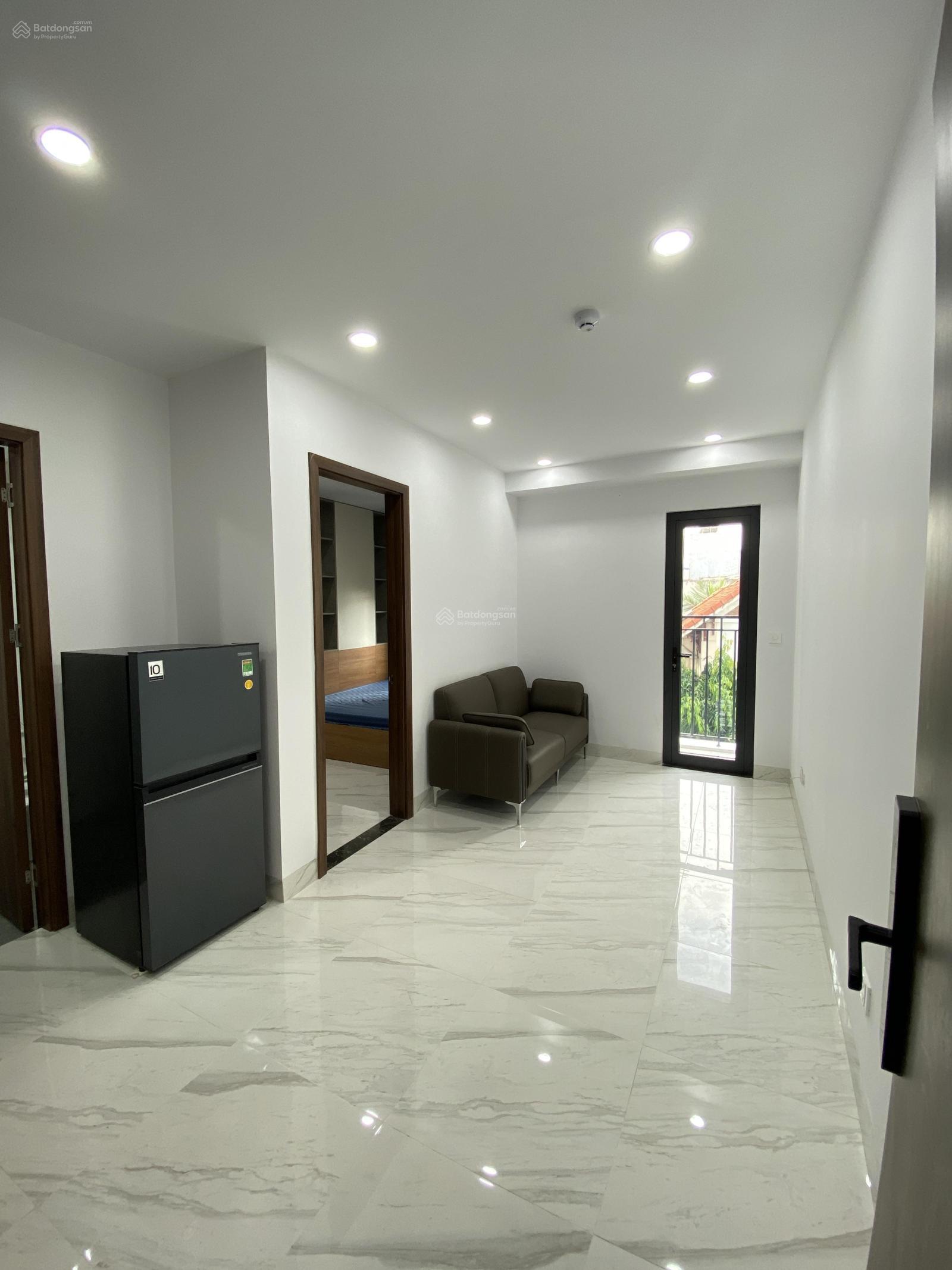 Không gian Gấp! 1N1K ngay Nguyễn Khang 35m2 Free Internet, không thu phí DV chung, ôtô đỗ cửa