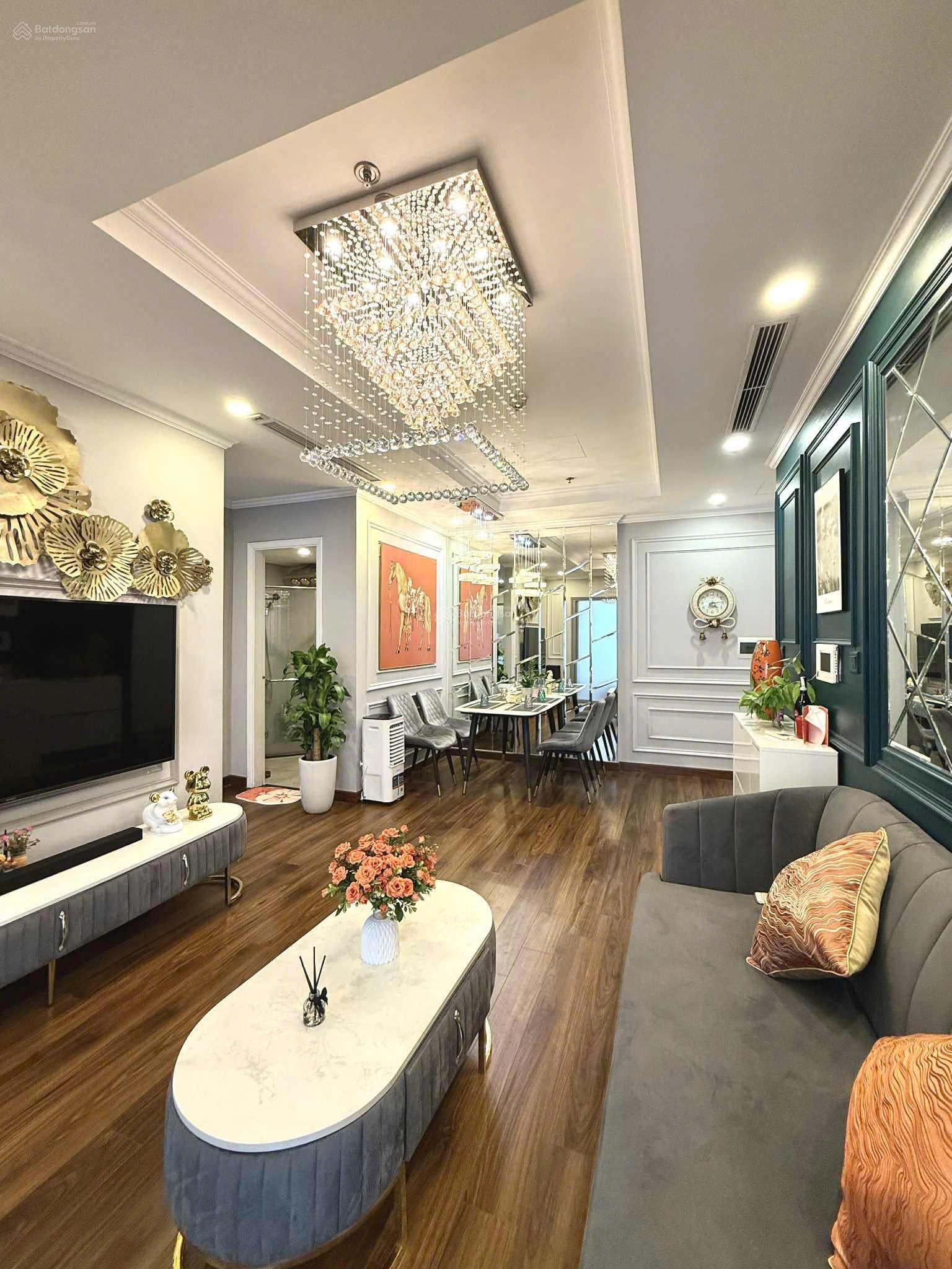 Không gian Danh sách 12 căn thuê rẻ Times City tháng 8/2026, 1N - 10,5tr, 2N - 13tr, 3N - 17tr. LH: 0397 934 ***