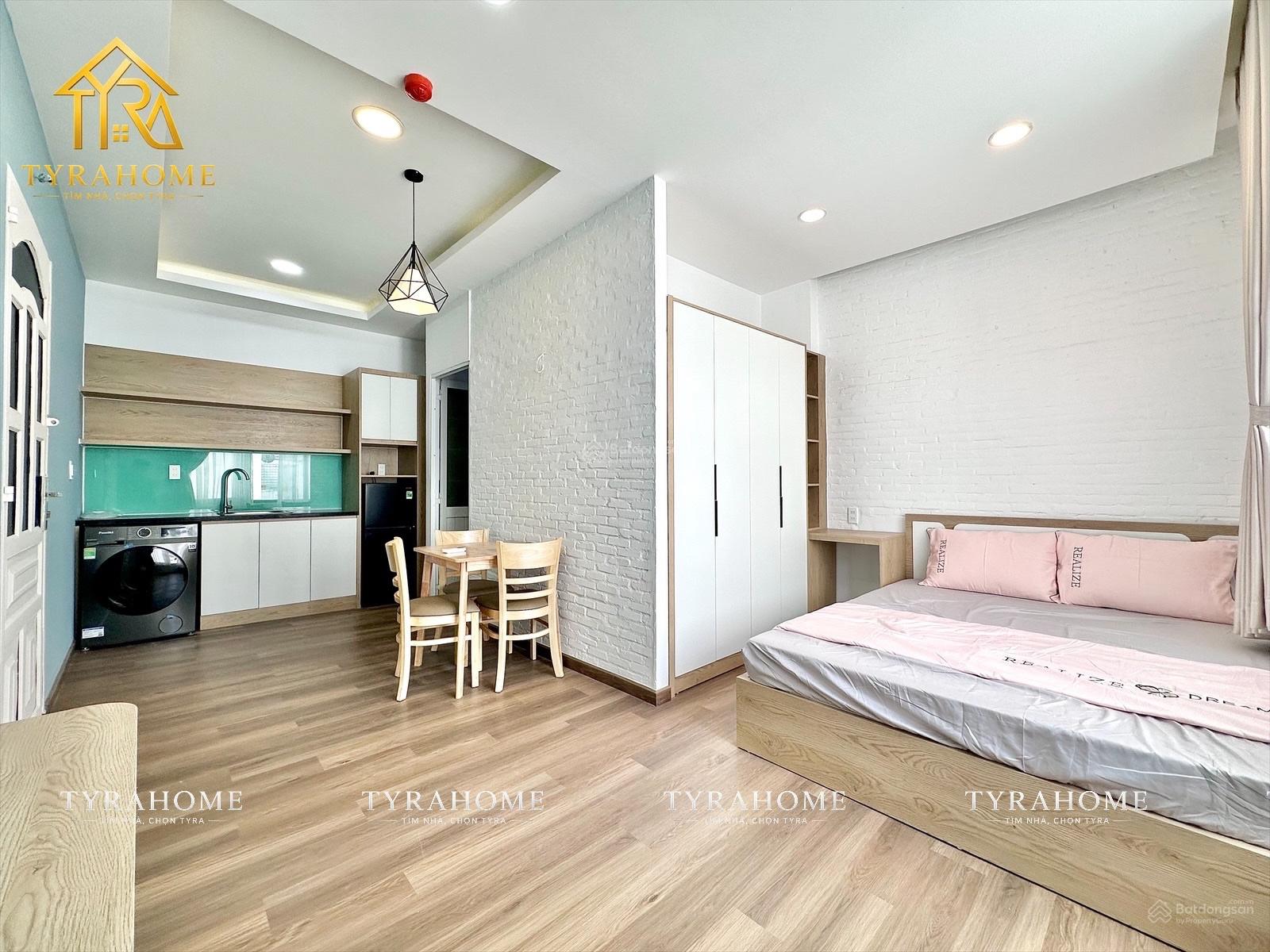 Không gian Căn hộ 1PN ban công mới 100% full nội thất, gần Cầu Thị Nghè