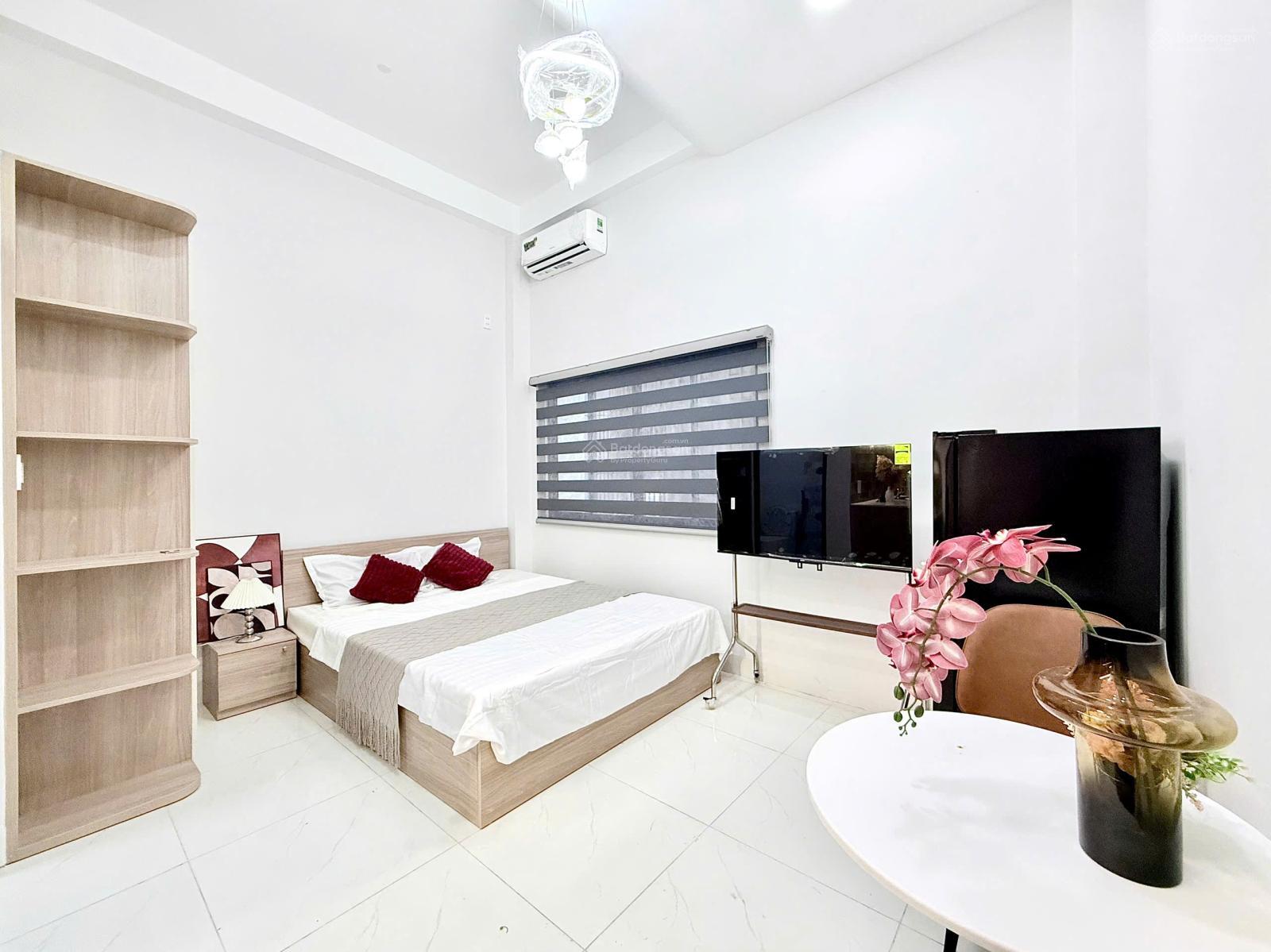 Không gian Khai trương căn hộ studio Dương Bá Trạc Quận 8 cửa sổ thoáng mát ngay cầu Nguyễn Văn Cừ