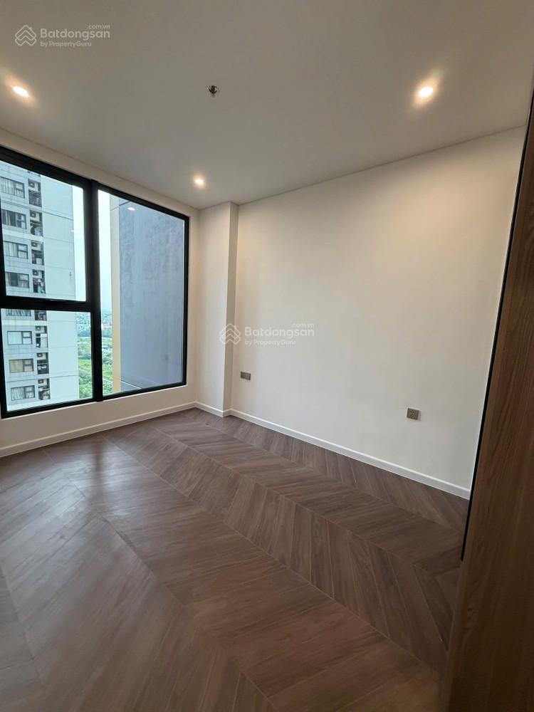 Không gian 2PN2WC Lumière Evergreen A3 61m2, đồ cơ bản CĐT. Chỉ 11 triệu. Vào ở ngay