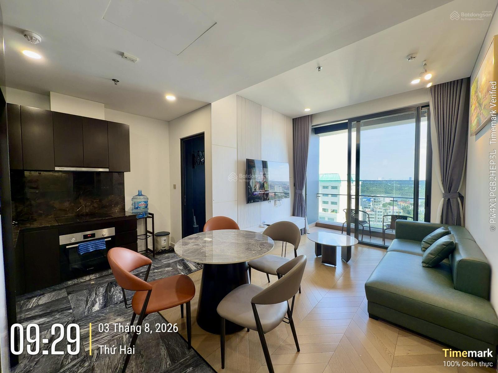 Không gian Cho thuê 2PN Lumière Riverside East, nhà đẹp, vào ở liền