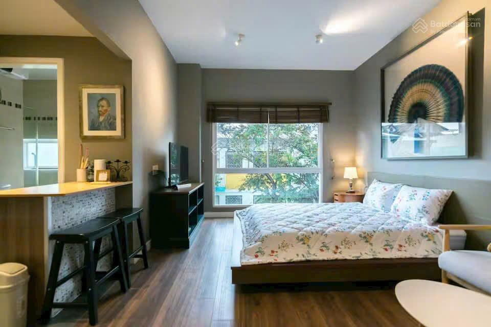 Không gian Cho thuê CHDV Studio 30m2 | Phan Xích Long | Thiết kế sang trọng | Khu phố ẩm thực, kế bên Q1