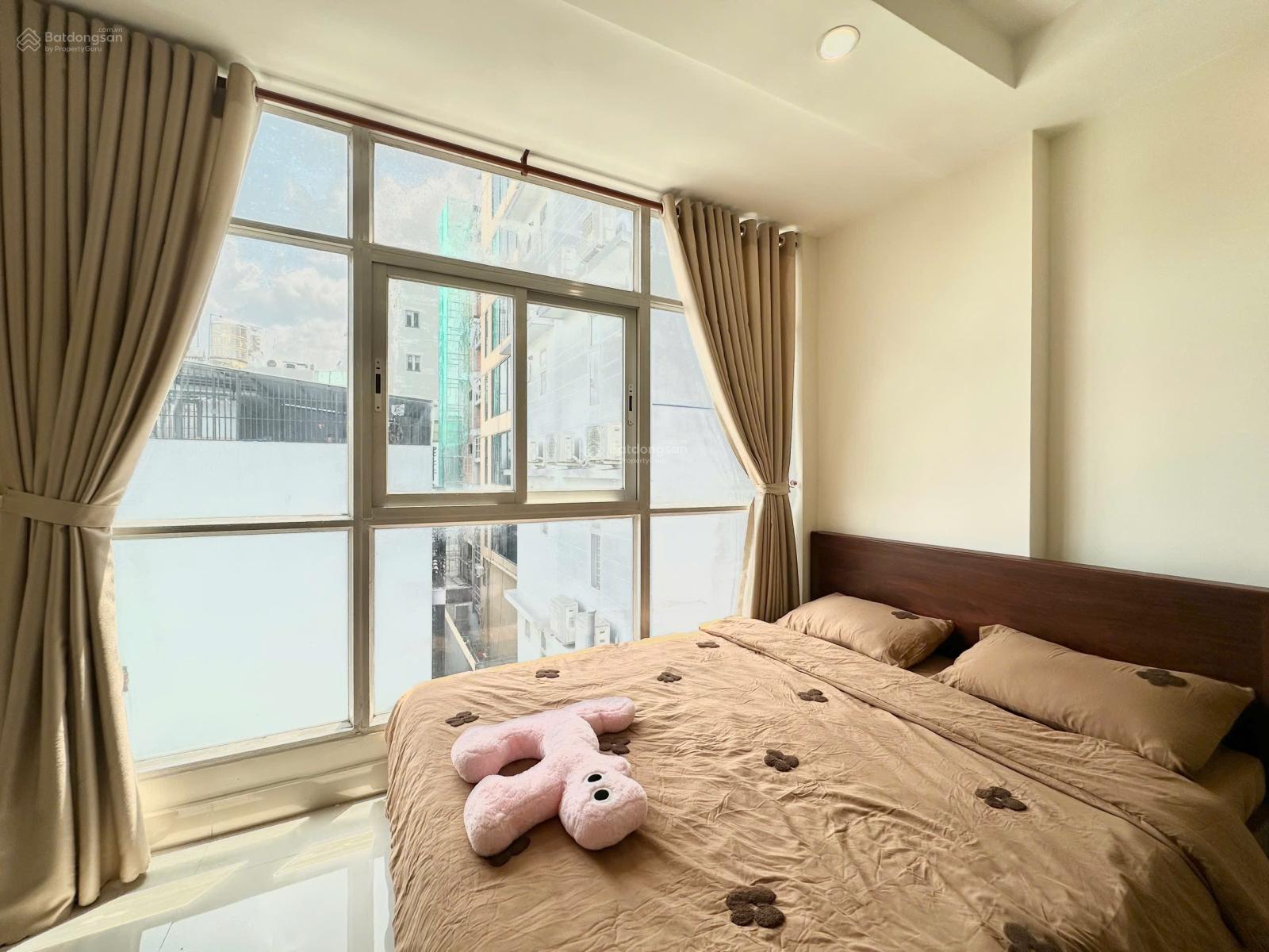 Không gian Căn hộ gần Sân bay, Đường Bạch Đằng Quận Tân Bình có Cửa Sổ Lớn Đón Ánh Nắng, đầy đủ tiện nghi