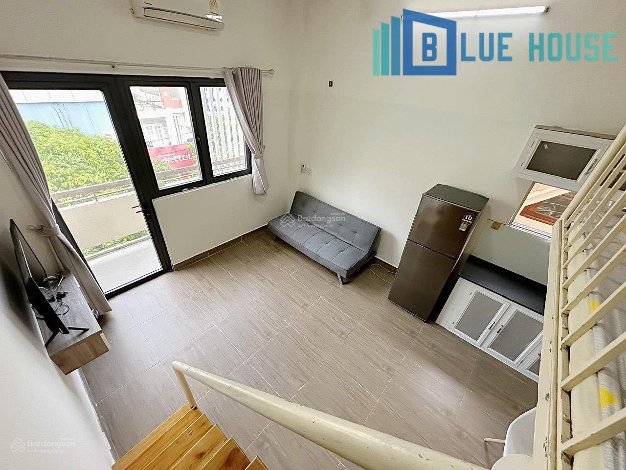 Không gian Duplex ban công, máy giặt riêng, gần E Town 2
