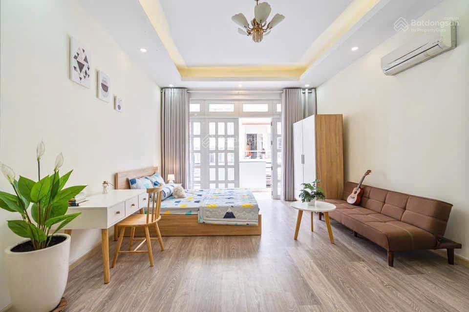 Không gian Cho thuê studio có ban công đường Hồ Văn Huê gần Sân bay Tân Sơn Nhất