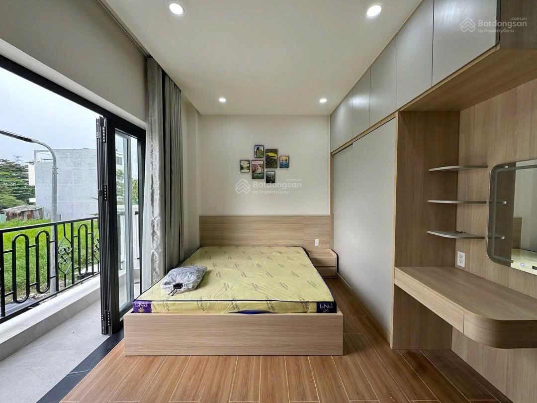 Không gian Studio ban công full nội thất trống sẵn cho thuê