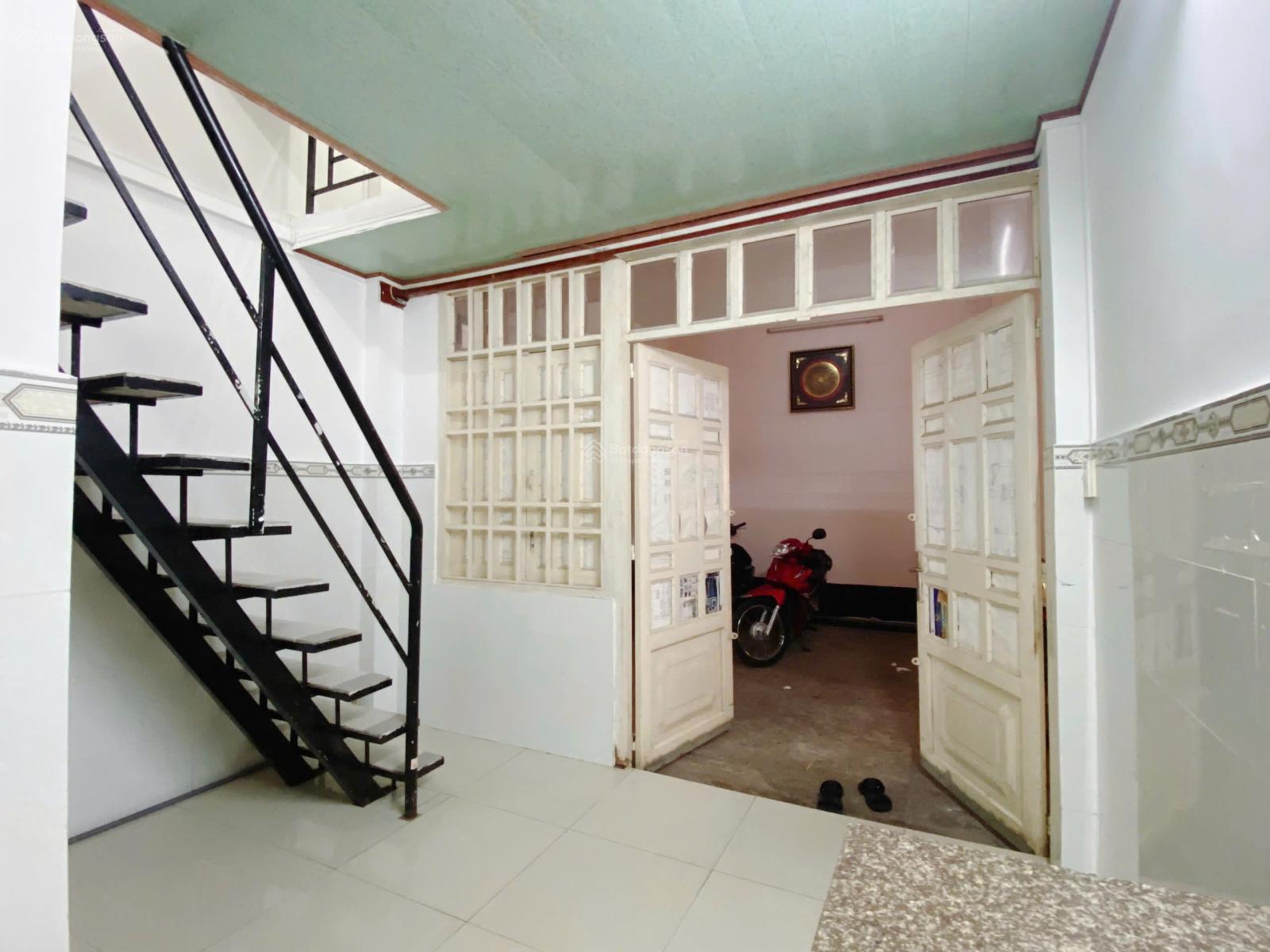 Không gian Chính chủ cho thuê duplex 1 trệt 1 lầu ngay Tân Quy chỉ 4 tr 2
