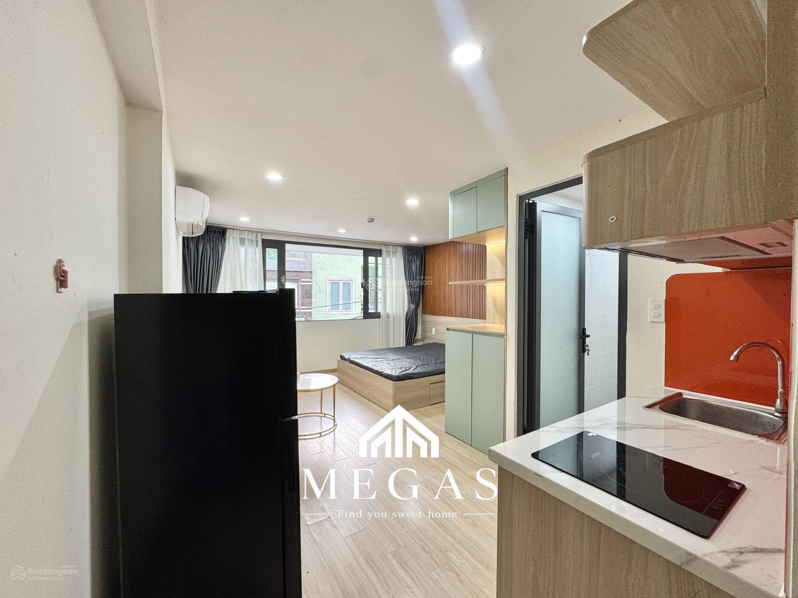 Không gian Căn hộ dịch vụ full nội thất siêu đẹp ngay Mercedes Quang trung