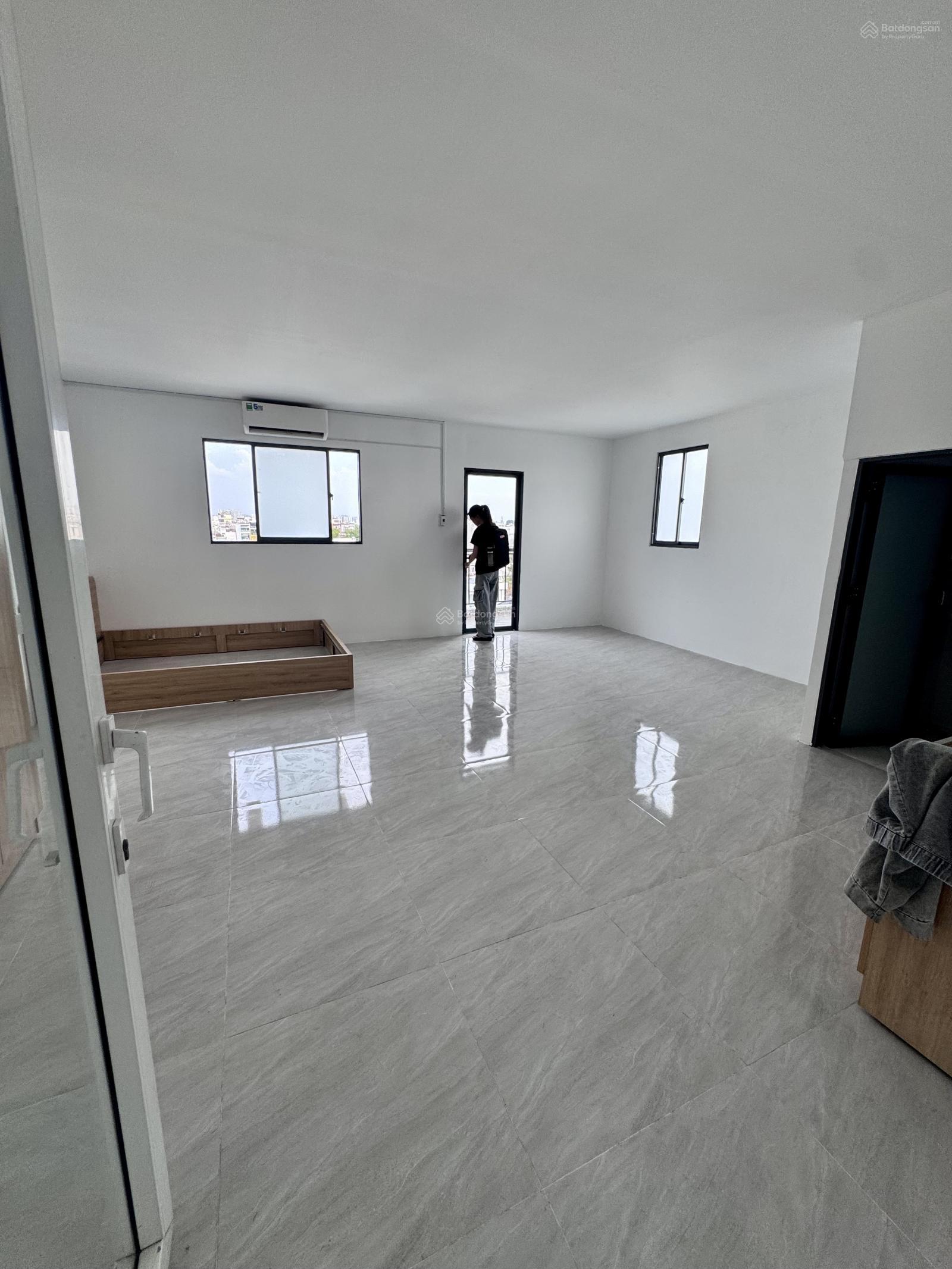 Không gian Cho thuê căn hộ mới xây ban công 40m2, 5 triệu VND tại Đường 8B, Bình Hưng Hòa A