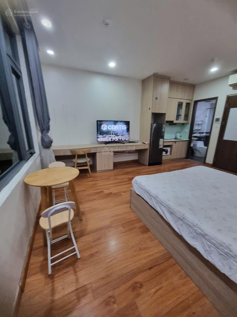 Không gian Chính chủ cho thuê chung cư mini 36m2 full đồ có chỗ gửi oto cuối Hồng Tiến 5,5 triệu: 0976 879 ***