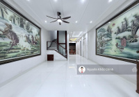 Сдаётся дом, 7 спален, 110 м², Tây Hồ