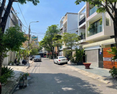 gấp nhà đẹp 3 tầng đường Bình Minh 3, gần cầu Rồng