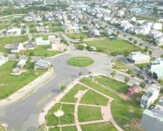 6
            
        
        
            
                
                    
                                
                        Bán mặt tiền Châu Thới - Song Hành QL1K, khu dân cư tại Châu Thới, Bình An, 5 tỷ, 100m2
                    
                
                
                    
                        5 tỷ
                            ·
                            100 m²
                            ·
                            50 tr/m²

                            
                    
                    
                            
                        TP. Dĩ An (P. Đông Hòa mới)
                    
                    
                
            
            
                
                        
                                    
            Đăng hôm nay