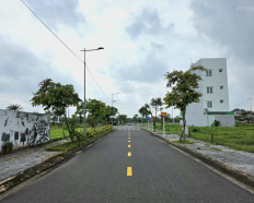 4
            
        
        
            
                
                    
                        Bán đất 12x18m gần chợ Long Thọ thẳng đường vào sân bay Long Thành
                    
                
                
                    
                        6,45 tỷ
                            ·
                            216 m²
                            ·
                            29,86 tr/m²

                            
                    
                    
                            
                        H. Nhơn Trạch (X. Phước An mới)
                    
                    
                
                    
                        Bán nhanh lô đất 216m² gần chợ Long Thọ, thẳng đường vào sân bay Long Thành. - Có thể xây nhà vườn rộng rãi. - Hoặc làm villa / căn hộ dịch vụ cho thuê. - Diện tích đất: 216m². - Kích thước 12 x 18m, đất vuông vức, đường trước nhà đẹp, - Xung quanh dân cư ở ổn định. - Gần chợ, siêu thị, trường học.Giá chỉ 6.x tỷ. Có sổ sẵn, có hỗ trợ thủ tục vay ngân hàng.Liên hệ đi xem: 0933 123 ***.
                    
            
            
                
                        
                                    
            Đăng hôm qua