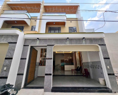 15
            
        
        
            
                
                    
                        CHỦ GỞI BÁN NHÀ 1 Trệt 1 Lầu KDC BỬU HOÀ ĐÃ HOÀN CÔNG,5,4x15=80,4m2,Hẻm ô tô 7 chỗ,NGAY CHỢ ĐỒN,SHR
                    
                
                
                    
                        3,7 tỷ
                            ·
                            80,4 m²
                            ·
                            46,02 tr/m²

                            ·
                            3
                            ·
                            2
                            
                    
                    
                            
                        TP. Biên Hòa (P. Biên Hòa mới)
                    
                    
                
            
            
                
                            
                                
                                        
                                    

                                
                                
                                    
                                        ‎Trần Ngọc Vân
                                    
                                    
                                                
            Đăng hôm nay