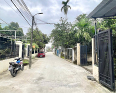 6
            
        
        
            
                
                    
                        Chủ gửi bán nhà 2 tầng đường chính Phong Nam- Hoà Xuân
                    
                
                
                    
                        3,7 tỷ
                            ·
                            102 m²
                            ·
                            36,28 tr/m²

                            ·
                            3
                            ·
                            2
                            
                    
                    
                            
                        H. Hòa Vang (P. Hòa Xuân mới)
                    
                    
                
            
            
                
                            
                                
                                        
                                    

                                
                                
                                    
                                        ‎Oanh Nguyễn
                                    
                                    
                                                
            Đăng hôm qua