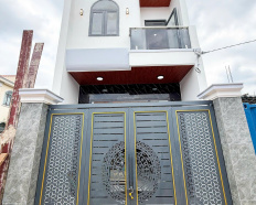 21
            
        
        
            
                
                    
                                
                        Bán nhà 1T1L (DT: 61m2 = 4m x 15m) sổ hoàn công đường oto thuộc P. Bửu Hoà. Giá chỉ 3,45 tỷ
                    
                
                
                    
                        3,45 tỷ
                            ·
                            61 m²
                            ·
                            56,56 tr/m²

                            ·
                            3
                            ·
                            2
                            
                    
                    
                            
                        TP. Biên Hòa (P. Biên Hòa mới)
                    
                    
                
            
            
                
                            
                                
                                        
                                    

                                
                                
                                    
                                        ‎Lê Ngô Hoàng Anh
                                    
                                    
                                                
            Đăng hôm qua
