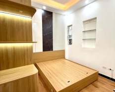 20
            
        
        
            
                
                    
                        Chính chủ bán nhà Nghĩa Đô, giữa chợ Bái Ân, ngõ thoáng, 5 tầng, giá cực tốt
                    
                
                
                    
                        7,98 tỷ
                            ·
                            33 m²
                            ·
                            241,82 tr/m²

                            
                    
                    
                            
                        Q. Cầu Giấy (P. Tây Hồ mới)
                    
                    
                
                    
                        Tôi chính chủ bán nhà Nghĩa Đô (gần Hồ Tây). Giữa chợ Bái Ân. Ô tô đỗ cổng Giá siêu yêu: 7,98 tỷ. SDCC, không quy hoạch, xịn, dân trí cao. Dt 33m²(trong đó 27m sổ + sân) xây cả phần sân thành nhà. - Nhà KBT chắc chắn từng viên gạch. 4 tầng, đầy đủ công năng. - Tầng 1 khách + bếp + wc + sân để xe. - Tầng 2: 2 ngủ + wc (cửa sổ thoáng sáng). - Tầng 3: 2 ngủ + wc (cửa sổ thoáng sáng). - Tầng 4: 1 ngủ + phòng thờ + sân trồng cây + phơi. - Tầng 5: Tum ...
                    
            
            
                
                        
                                    
            Đăng hôm nay