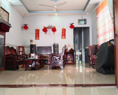 5
            
        
        
            
                
                    
                        Nhà vườn 220mv, sân ôtô đường rộng 7m gần ngã tư Hòa Lân, giá chỉ 3tỷ5 còn thương lượng
                    
                
                
                    
                        3,5 tỷ
                            ·
                            220 m²
                            ·
                            15,91 tr/m²

                            ·
                            2
                            ·
                            2
                            
                    
                    
                            
                        TP. Thuận An (P. Thuận Giao mới)
                    
                    
                
            
            
                
                        
                                    
            Đăng hôm qua