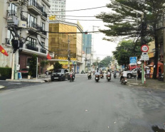 10
            
        
        
            
                
                    
                        Bán đất mặt tiền Lê Trọng Tấn tặng nhà đang cho thuê dòng tiền tốt
                    
                
                
                    
                        33 tỷ
                            ·
                            373 m²
                            ·
                            88,47 tr/m²

                            
                    
                    
                            
                        TP. Dĩ An (P. Dĩ An mới)
                    
                    
                
            
            
                
                            
                                
                                        
                                    

                                
                                
                                    
                                        ‎Phan Trung Đức
                                    
                                    
                                                
            Đăng hôm nay