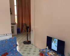 7
            
        
        
            
                
                    
                        Kẹt tiền bán rẻ căn hộ thang bộ ngay chợ biên hoà
                    
                
                
                    
                        990 triệu
                            ·
                            50 m²
                            ·
                            19,8 tr/m²

                            ·
                            2
                            ·
                            1
                            
                    
                    
                            
                        TP. Biên Hòa (P. Trấn Biên mới)
                    
                    
                
                    
                        BÁN CĂN HỘ CHUNG CƯ NGAY CHỢ BIÊN HÒA  Diện tích: 50m²  Thiết kế: 2 phòng ngủ riêng biệt  Có ban công thoáng mát, đón gió tự nhiên  Vị trí trung tâm  ngay chợ Biên Hòa, tiện đi lại, mua sắm, ăn uống  Khu dân cư an ninh, đầy đủ tiện ích xung quanh  Sổ hồng sẵn  công chứng sang tên nhanh gọnPhù hợp cho gia đình nhỏ, vợ chồng trẻ hoặc đầu tư cho thuê. Liên hệ xem nhà trực tiếp: 0352 612 *** (Zalo)
                    
            
            
                
                        
                                    
            Đăng 6 ngày trước