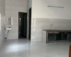 4
            
        
        
            
                
                    
                        Bán Nhà Trần Quang Khải diện tích 80m2 giá 4.7 tỷ cách biển 700m , ô tô đỗ đêm ngày , khu dân trí
                    
                
                
                    
                        4,7 tỷ
                            ·
                            80 m²
                            ·
                            58,75 tr/m²

                            ·
                            2
                            ·
                            1
                            
                    
                    
                            
                        Q. Sơn Trà (P. Sơn Trà mới)
                    
                    
                
            
            
                
                            
                                
                                        
                                    

                                
                                
                                    
                                        ‎Lê Văn Thiết
                                    
                                    
                                                
            Đăng hôm nay