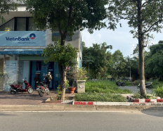 8
            
        
        
            
                
                    
                                
                        9178 - đất MT GS1 Đông Hòa Dĩ An gần Bigc Go, thích hợp xây tòa nhà văn phòng, kinh doanh sầm uất
                    
                
                
                    
                        15 tỷ
                            ·
                            94 m²
                            ·
                            159,57 tr/m²

                            
                    
                    
                            
                        TP. Dĩ An (P. Dĩ An mới)
                    
                    
                
            
            
                
                            
                                
                                        
                                    

                                
                                
                                    
                                        ‎Đặng Lập
                                    
                                    
                                                
            Đăng hôm nay