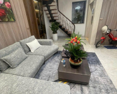 8
            
        
        
            
                
                    
                        NHÀ ĐẸP PHỐ BẠCH MAI 6 TẦNG THANG MÁY MẶT TIỀN KHỦNG
                    
                
                
                    
                        14,5 tỷ
                            ·
                            47 m²
                            ·
                            308,51 tr/m²

                            
                    
                    
                            
                        Q. Hai Bà Trưng (P. Bạch Mai mới)
                    
                    
                
                    
                        Căn nhà 2 thoáng trước sau  Thông số hiếm, cực giá trị: 		Diện tích: 47m 		Kết cấu: 6 tầng kiên cố 		Thang máy xịn, vận hành êm ái 		Mặt tiền rộng 6,3m  cực hiếm, nhà bề thế 	Tầng 1: khách          Tầng2,3,4: 1 PN master +WC          Tầng 5:  bếp , tiểu cảnh ban công          Tầng 6:  Phòng Thờ + sân phơi  Nhà đẹp  công năng hoàn hảo: 		Thiết kế hiện đại, mỗi tầng bố trí hợp lý 		Phù hợp làm căn hộ dịch vụ, văn phòng, hoặc gia đình nhiều thế hệ 	...
                    
            
            
                
                        
                                    
            Đăng hôm nay
