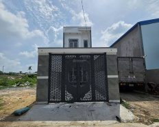 4
            
        
        
            
                
                    
                        BÁN NHÀ 1 TRỆT 1 LẦU 143,9M2 CHỈ 3,3TY GẦN Đ LÊ QUANG ĐỊNH TÂN UYÊN ĐỂ XE OTO TRỒNG RAU CHÍNH CHỦ
                    
                
                
                    
                        3,3 tỷ
                            ·
                            143,9 m²
                            ·
                            22,93 tr/m²

                            ·
                            3
                            ·
                            2
                            
                    
                    
                            
                        TP. Tân Uyên (P. Tân Hiệp mới)
                    
                    
                
            
            
                
                        
                                    
            Đăng hôm qua