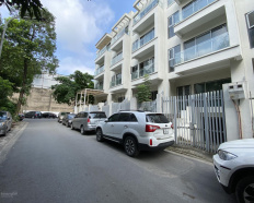 4
            
        
        
            
                
                    
                        [Hàng Kín] Phân Lô Nguyễn Trãi - 108m2 27.5 tỷ - 5 tầng 1 Hầm - Giá Đầu Tư
                    
                
                
                    
                        27,5 tỷ
                            ·
                            110 m²
                            ·
                            250 tr/m²

                            
                    
                    
                            
                        Q. Thanh Xuân (P. Khương Đình mới)
                    
                    
                
                    
                        [HÀNG KÍN - GIÁ ĐẦU TƯ] Liền Kề VIP NGUYỄN TRÃI  - Thanh Xuân - Khu Dân Trí Cao - Sát Vinhomes Cao Xà Lá  - Thiết Kế Đẳng Cấp 5 Tầng - 1 HầmDT 108m² x 5 Tầng - Mặt tiền 5.2 - 27.5 TỷSổ đỏ đẹp, sẵn giao dịchLH ; 0943 531 *** em Tú. Chuyên Phân Lô và Mặt Phố
                    
            
            
                
                        
                                    
            Đăng hôm qua