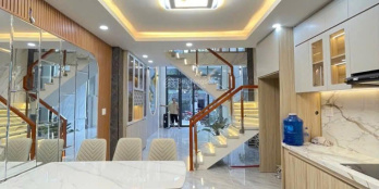 4
            
        
        
            
                
                    
                        Chỉ 1,5 tỷ! Nhận nhà thật - sổ hồng hoàn công - 4Tầng - Tam Bình, TP Thủ Đức xem ngay
                    
                
                
                    
                        4,5 tỷ
                            ·
                            52 m²
                            ·
                            86,54 tr/m²

                            ·
                            5
                            ·
                            5
                            
                    
                    
                            
                        P. Tam Bình (TP. Thủ Đức cũ)
                    
                    
                
                    
                        Tìm nhà ở thật đừng bỏ lỡ căn này! P. Tam Bình, TP. Thủ Đức vị trí hiếm ngay trung tâm. Kề Vành Đai 2, QL13, Tô Ngọc Vân, TL 43,...- DT 4x13m, full thổ cư sổ hồng riêng, hoàn công đủ. - Kêt cấu: 1 trệt, lửng, 2 lầu xây chắc chắn, thiết kế tối ưu ánh sáng. - Đường nhựa 6m, xe hơi đậu trong nhà khu dân cư an ninh. - Bao quanh là chợ, trường học, bệnh viện, khu công nghiệp, siêu thị. - Phù hợp mua ở, đầu tư cho thuê, tiềm năng tăng giá cao. - Giá 4,...
                    
            
            
                
                            
                                
                                        
                                    

                                
                                
                                    
                                        ‎Trần Nhật Minh
                                    
                                    
                                                
            Đăng 5 ngày trước
        

                                    
                                
                            
                
                
                        
                            
                            0938 396 *** · Hiện số