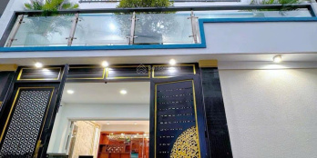15
            
        
        
            
                
                    
                        Chính chủ bán nhà đẹp trung tâm Gò Vấp giá chỉ 7 tỷ
                    
                
                
                    
                        7 tỷ
                            ·
                            53,6 m²
                            ·
                            130,6 tr/m²

                            ·
                            3
                            
                    
                    
                            
                        P. An Hội Tây (Q. Gò Vấp cũ)
                    
                    
                
                    
                        Chính chủ bán nhà trung tâm Gò Vấp giá chỉ 7 tỷ. Nhà đẹp full công năng vào ở ngay.Địa chỉ: Đường Số 24, P. 12, Quận Gò Vấp, TP.HCM. Diện tích đất: 53,6m² (ngang đẹp). Kết cấu: 1 trệt 2 lầu + tầng lửng. Công năng đầy đủ: Phòng khách rộng, bếp, 3 phòng ngủ, sân phơi thoáng mát. Hẻm xe hơi, khu dân cư đông an ninh, yên tĩnh. Gần trường học, chợ, siêu thị, thuận tiện di chuyển các quận trung tâm.Giá bán: 7 tỷ.Sổ hồng riêng chính chủ. Pháp lý rõ ràng...
                    
            
            
                
                            
                                
                                        
                                            A
                                
                                
                                    
                                        ‎Anh Mạnh
                                    
                                    
                                                
            Đăng 2 ngày trước
        

                                    
                                
                            
                
                
                        
                            
                            0906 234 *** · Hiện số