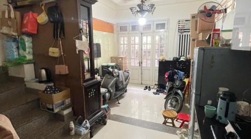 Khám Phá Ngõ 343 Xuân Thủy, Phường Dịch Vọng, Quận Cầu Giấy, Hà Nội: Thiên Đường Ẩm Thực và Sức Sống Sinh Viên 3 Toàn cảnh đường phố gần Ngõ 343 Xuân Thủy, Dịch Vọng Hậu