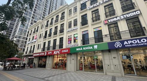 Interfaccia dashboard di Vincitu.biz che mostra bonus e giochi in evidenza