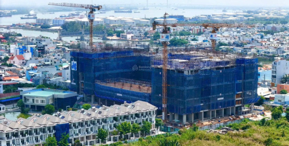 13
            
        
        
            
                
                    
                        Giỏ Hàng mới || 2PN ,3PN , Offcie ,Shop CĐT mở bán (bàn giao hoàn thiện) || Thanh toán 15% kí HĐMB
                    
                
                
                    
                        Giá thỏa thuận
                            ·
                            70 m²

                            ·
                            2
                            ·
                            2
                    
                    
                            ·
                        P. Tân Mỹ (Quận 7 cũ)
                    
                    
                
                    
                        The Peak Garden Q7 - liền kề KĐT Phú Mỹ Hưng đối diện nhà ga Metro Tân Mỹ. Mặt tiền Nguyễn Lương Bằng - Phạm Hữu Lầu, P. Tân Mỹ, Quận 7 (View trực diện sông Sài Gòn). 52.000m² | 110 căn villa & 2 tháp căn hộ cao 26 tầng | 2 tầng hầm.Offictel: 35m² - 70 m². - 2 PN: 65m² - 73m². - 3 PN: 85m² - 101m². - Shophose (01): 50m² - 80m². Duplex Pen: 150 m² - 210m².Tầng 1 - 4: Trung tâm thương mại, Shophouse, Nhà trẻ, Sinh hoạt cộng đồng. Tầng 5: Gym, BBQ s...
                    
            
            
                
                            
                                
                                        
                                    

                                
                                
                                    
                                        ‎Mr. Kim Đồng
                                    
                                    
                                                
            Đăng hôm nay
        

                                    
                                
                            
                
                
                        
                            
                            0909 218 *** · Hiện số