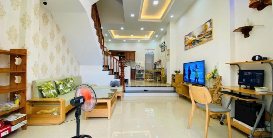 5
            
        
        
            
                
                    
                        Tôi tên Thông bán nhà đường Lê Quang Định, Phường 1, Gò Vấp, DT 61m2
                    
                
                
                    
                        Giá thỏa thuận
                            ·
                            61 m²

                            ·
                            5
                            ·
                            5
                    
                    
                            ·
                        P. Hạnh Thông (Q. Gò Vấp cũ)
                    
                    
                
                    
                        Tôi tên Thông bán nhà đường Lê Quang Định, Phường 1, Gò Vấp. 61m². (Có bớt cho cô chú thiện chí mua). Liên hệ: 0776 723 *** gặp đi đến xem nhà trực tiếp nhé. Đang cho thuê 16tr/tháng. Diện tích: 5.5x11m = 61m². Sổ hồng tôi đứng tên sang tên liền. Kết cấu 1 trệt 2 lầu. Hẻm lớn xe hơi đi thoải mái, an ninh tốt. Nằm gần trường cao đẳng Bách Khoa Sài Gòn, gần UBND Phường 1, cách Phạm Văn Đồng chỉ 1p đi xe, gần Trường Đại Học Công Nghiệp TP. HCM chỉ 5p ...
                    
            
            
                
                            
                                
                                        
                                            M
                                
                                
                                    
                                        ‎Mai Văn Thông
                                    
                                    
                                                
            Đăng 6 ngày trước
        

                                    
                                
                            
                
                
                        
                            
                            0776 723 *** · Hiện số