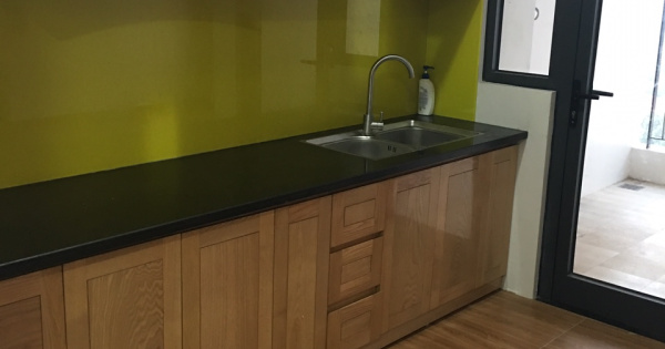 Gia đình cần cho thuê căn hộ chung cư 789 - khu Ngoại Giao Đoàn, quận Bắc Từ Liêm. Giá 10 tr/tháng