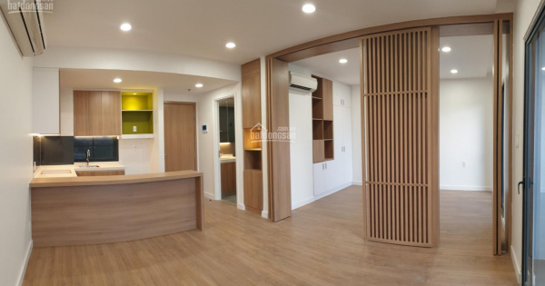 Bán căn Officetel Republic Plaza tại Cộng Hòa - Tân Bình 50m2 giá 2.3 tỷ, view hồ bơi. 0906 722 ***