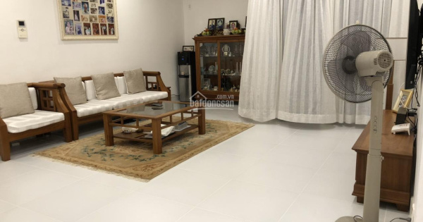 Cần bán gấp căn hộ Horizon, Quận 1, 135m2, 3PN, 2WC, sổ hồng, giá bán: 7.350 tỷ, LH: 0936 822 ***