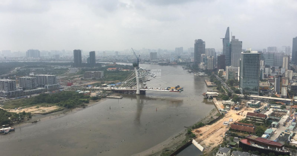 Kẹt tiền bán gấp căn hộ 4 phòng ngủ vòng cung giá 43 tỷ ở Vinhomes Ba Son Quận 1, LH 0937 868 ***