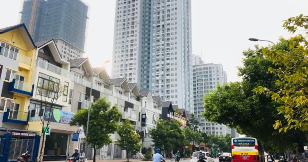 Bán gấp! Căn hộ B11 Nam Trung Yên 65m2 2pn 2vs