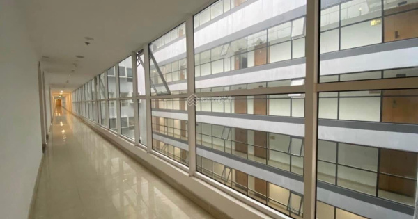 Bán căn hộ 31m2 lầu 5 Q10 Cao Thắng giá 1ty8 căn giá tốt dễ kinh doanh đang có sẵn HĐ thuê