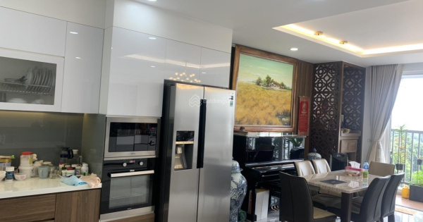 Bán gấp căn hộ chung cư Xi Grand Court .90m2,3PN giá: 6.8 tỷ-109m2,3pn giá 7.7 tỷ. 0933 033 *** Thái