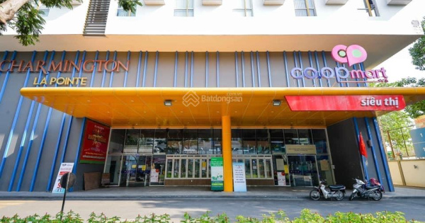 Bán Officetel quận 10, mặt tiền Cao Thắng, DT 31M2 giá 1tỷ7 bao thế phí, sẵn HĐ thuê dài hạn