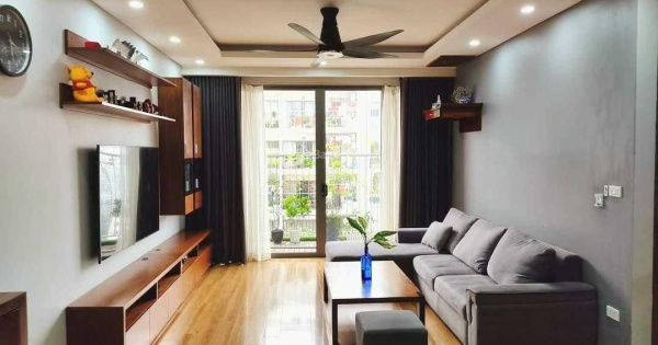 (Giá thật) chính chủ bán căn 124m2, 3PN + 2WC tầng trung đẹp giá 10 tỷ, CC Thống Nhất Complex