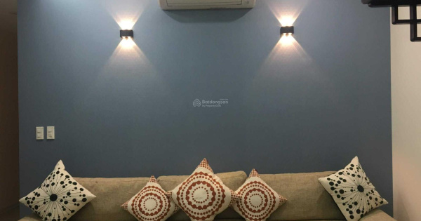 Cần bán căn 80m2 HH2 có 3 ngủ nội thất rồi giá 4.450 tỷ