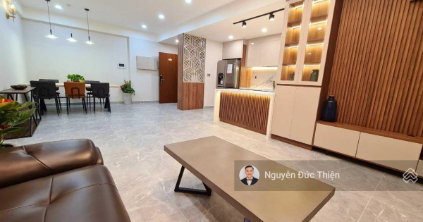 Bán nhiều căn hộ Riverpark Residence - 3PN - Vị trí đẹp tầng cao - giá chỉ: 13.5 tỷ(thương lượng)