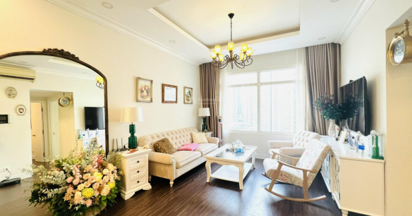 Hải Yến 0963 775 *** - cho thuê căn hộ 2 PN tại Saigon Pearl. Nội thất siêu đẹp mới 100%