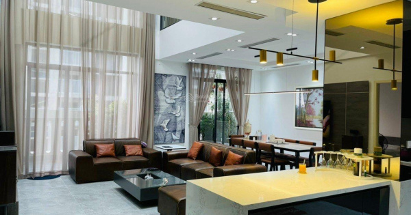 Gia đình cần bán gấp căn tầng 10 CT1 tại Ban Cơ Yếu Chính Phủ 43 Lê Văn Lương 101m2, có slot ô tô